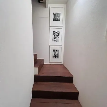 Comecasa Entire House Near Port - Two Bedrooms Apartament