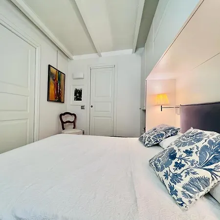 Comecasa Entire House Near Port - Two Bedrooms Apartament *