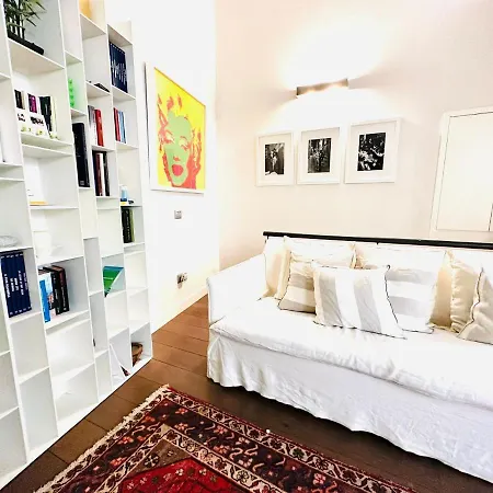 Апартаменты Comecasa Entire House Near Port - Two Bedrooms *