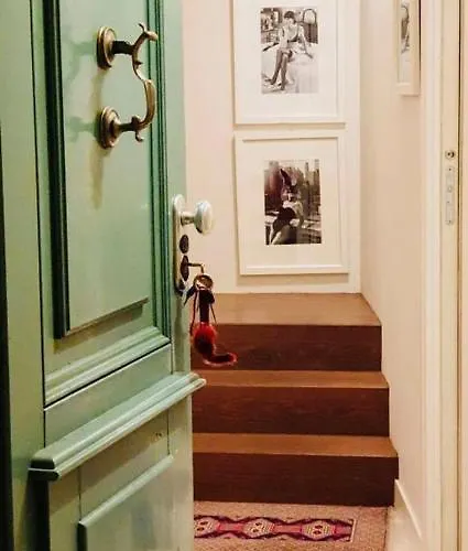 Апартаменти Comecasa Entire House Near Port - Two Bedrooms *