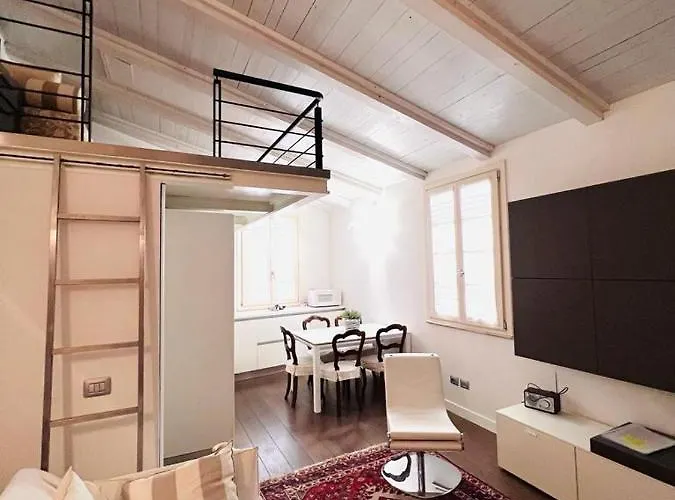 Comecasa Entire House Near Port - Two Bedrooms Апартаменти Сен-Тропе